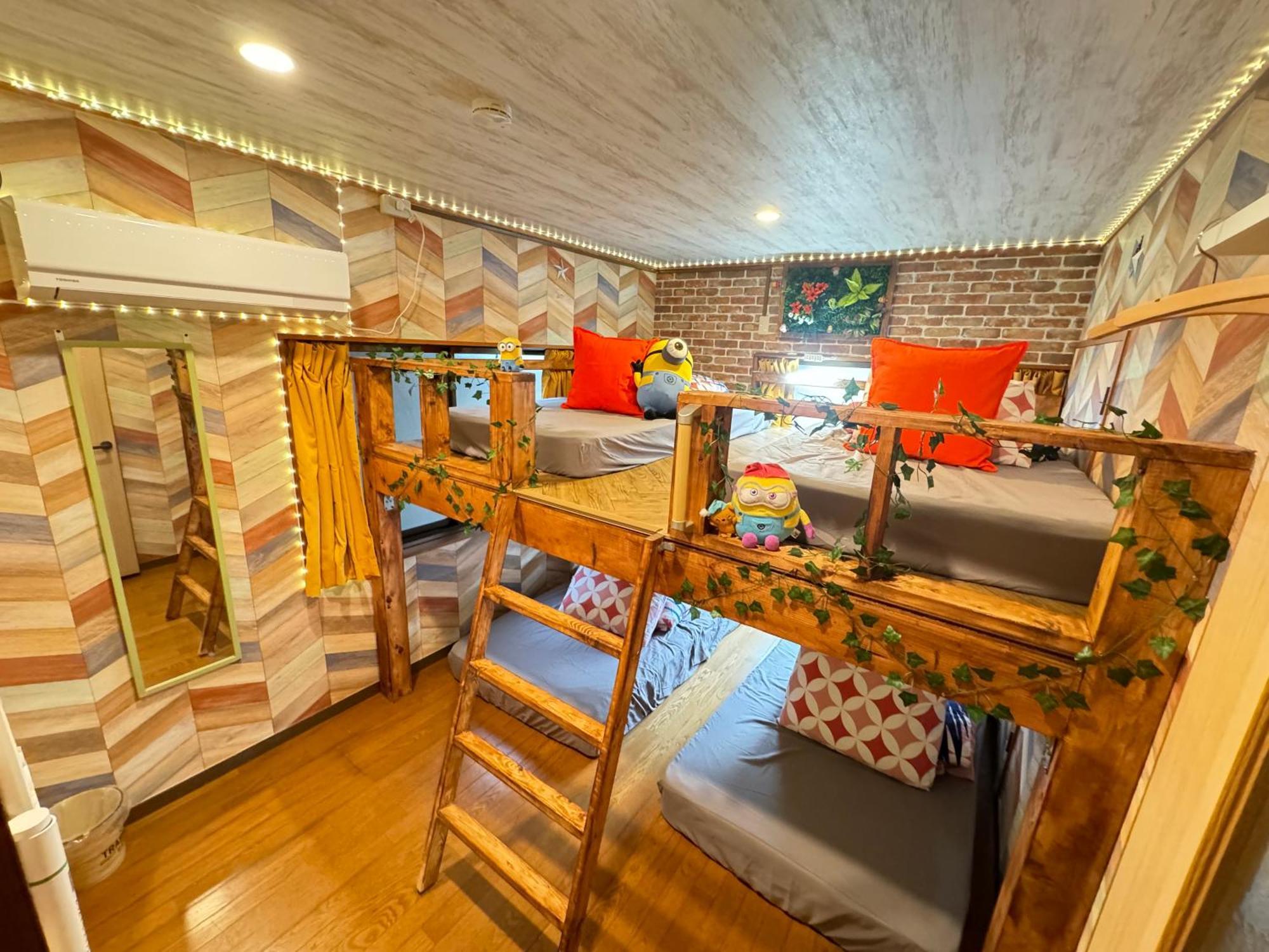 New Open Hotel Jungle Fun Fun J5 Coin Parking 500Yen For 24Hours Usj10 Minutes Ōsaka Exterior foto